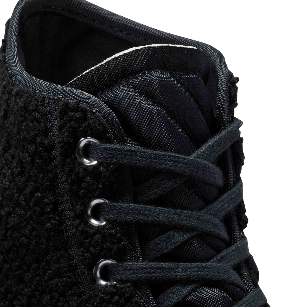 Converse top sherpa boots