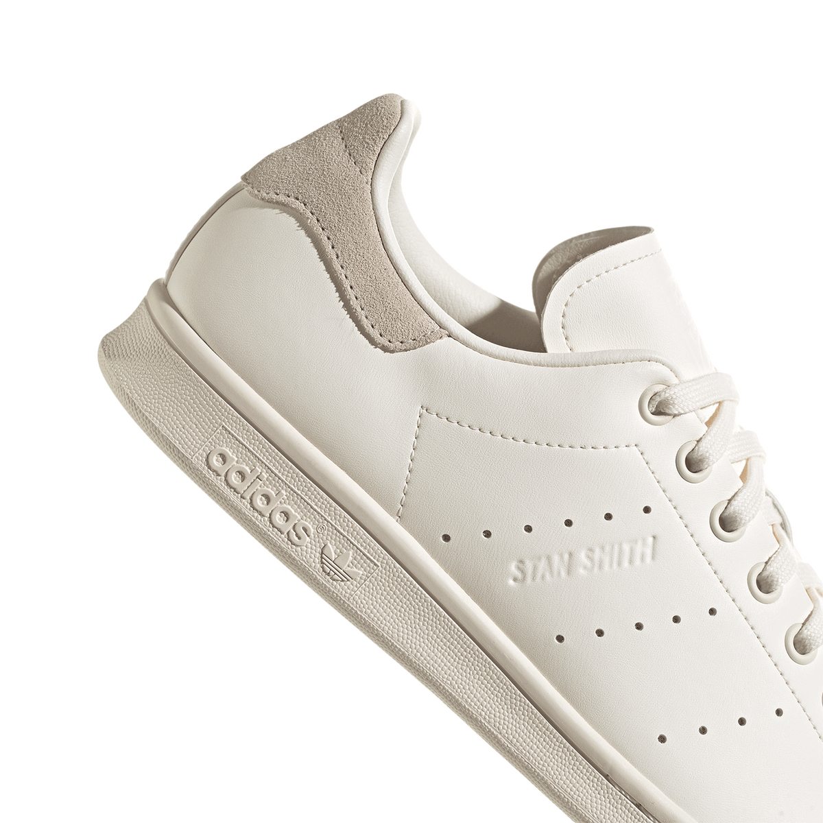 Stan smith chalk white core black 2025